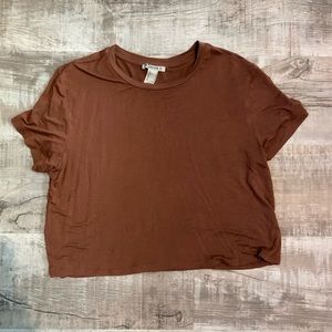 Forever 21 cropped T-shirt